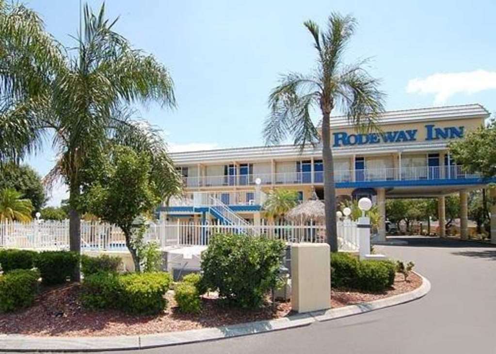 Rodeway Inn Clearwater-Largo Экстерьер фото